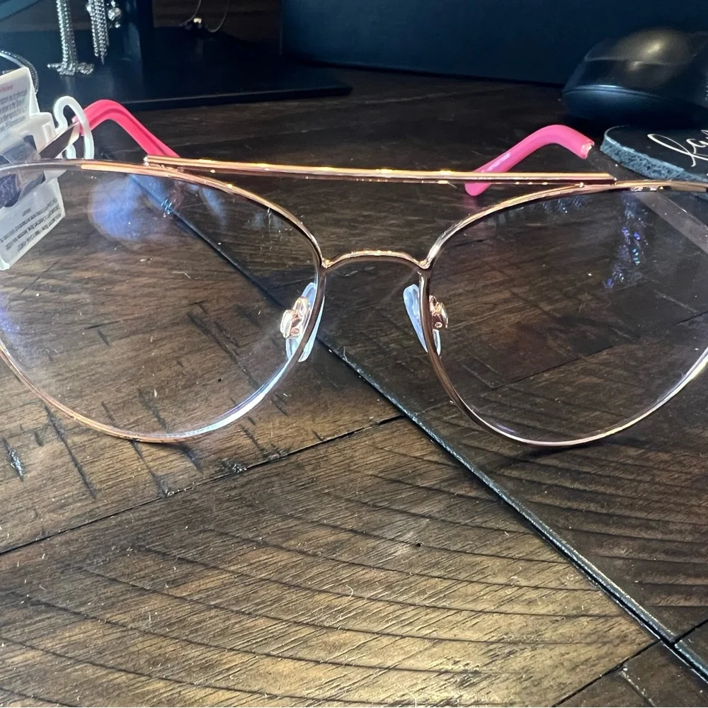 💜Rose Gold Aviator Glasses - Picture 1 of 3